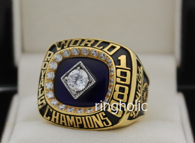 Kansas City Royals World Series Ring (1985) – Rings For Champs