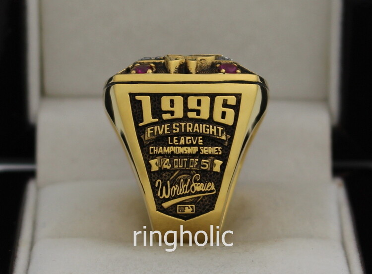 1996 Atlanta Braves N.L. Championship Ring – Gold & Silver Pawn Shop