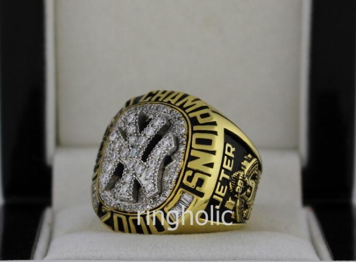 New York Yankees 2000 MLB World Series Championship Ring