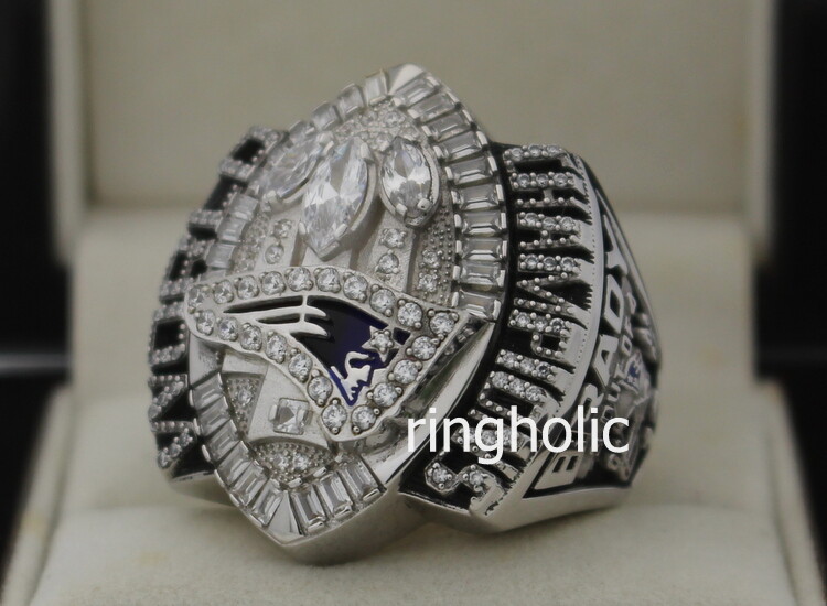 New England Patriots 2004 NFL Super Bowl Championship Ring
